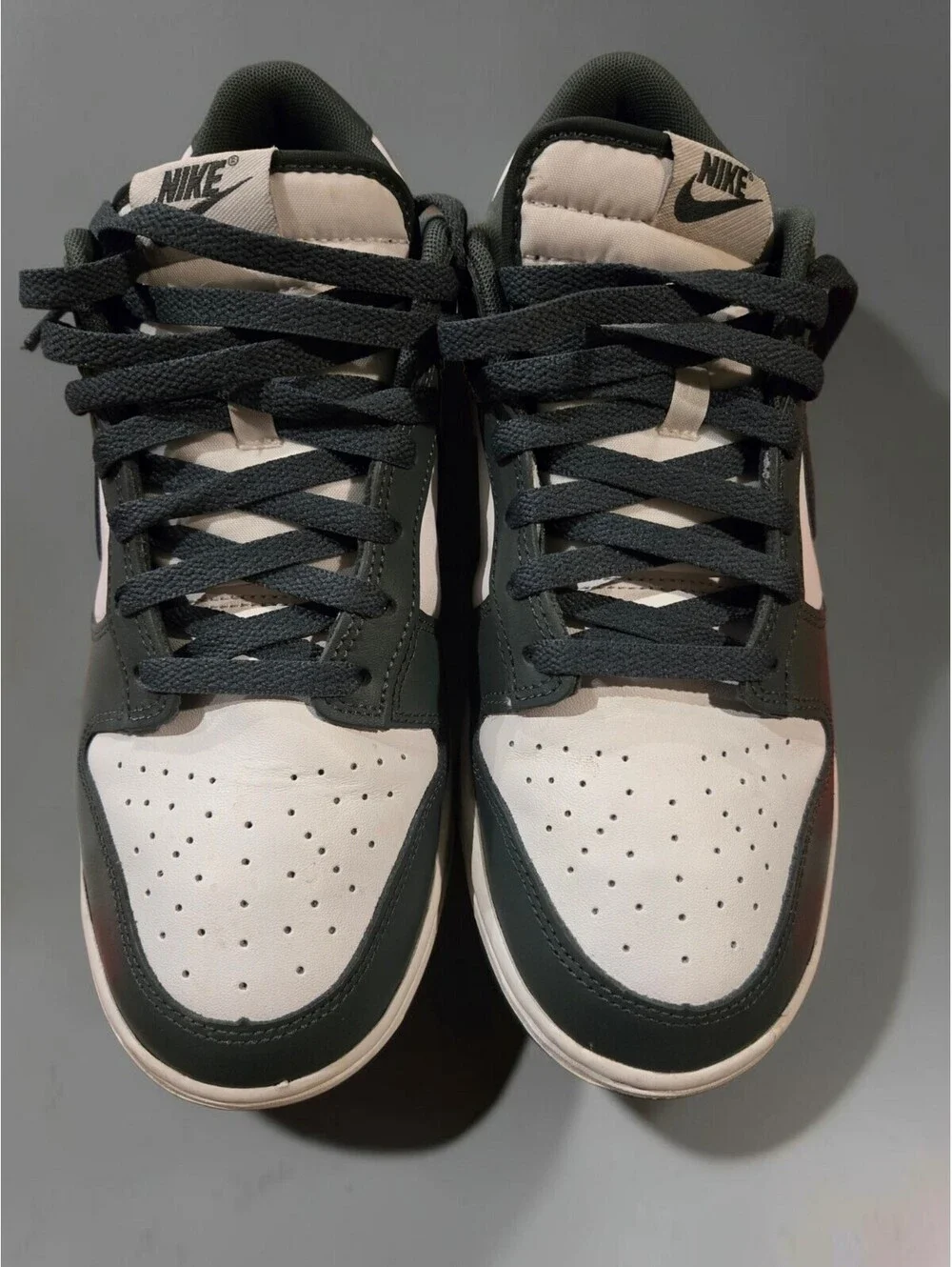 Nike Dunk Low Vintage Green DV0833-111 Men's Size 10 Excellent Preowned